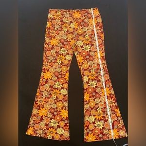 Plus Flare 70s Flower Soft Legging  XXL (SZ 20)